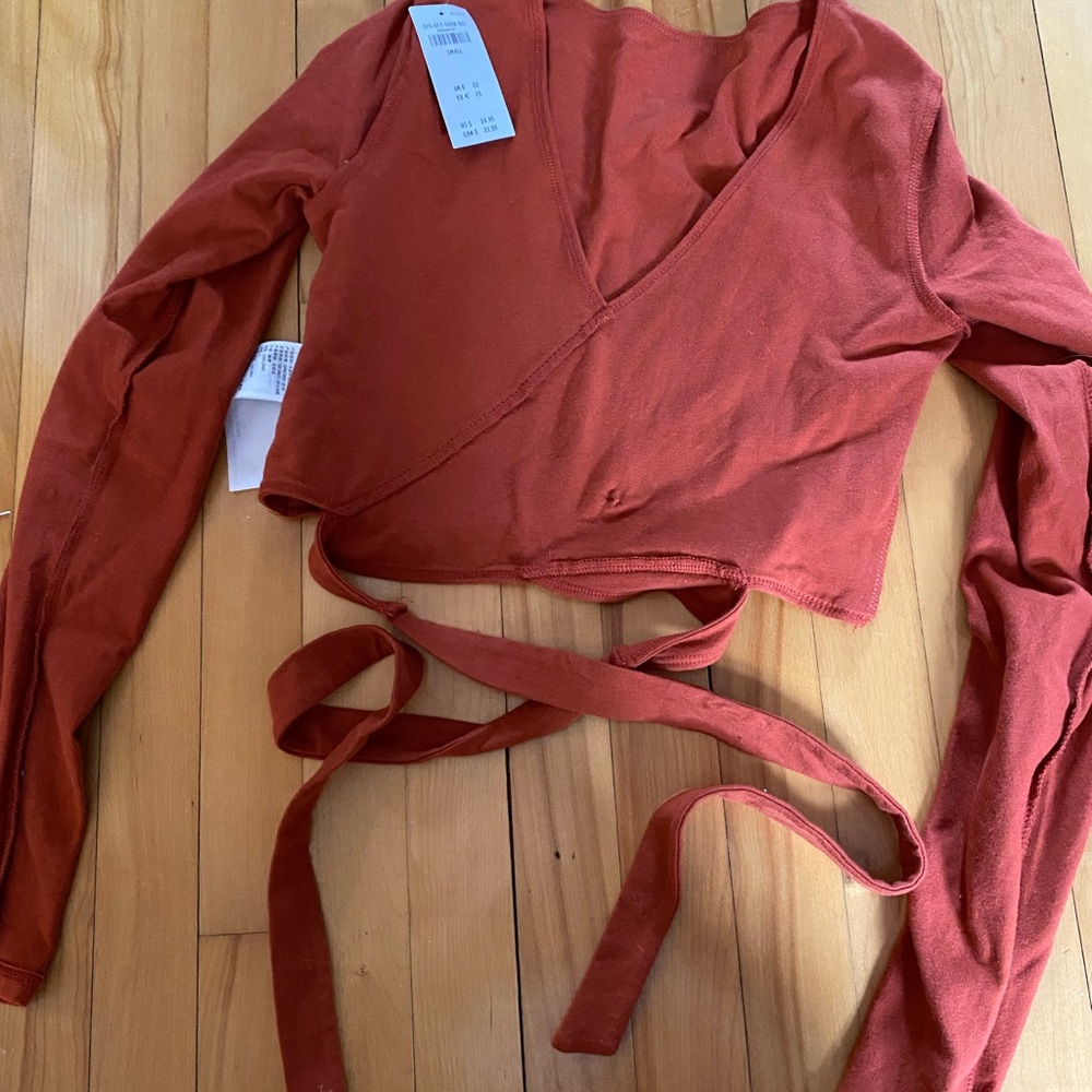 Hollister Brown and Red Wrap Tie Front Blouse